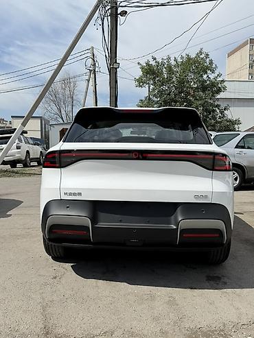 jeely coolray: Changan Qiyuan Q05: 2026 г., Автомат, Электромобиль, Кроссовер — 3