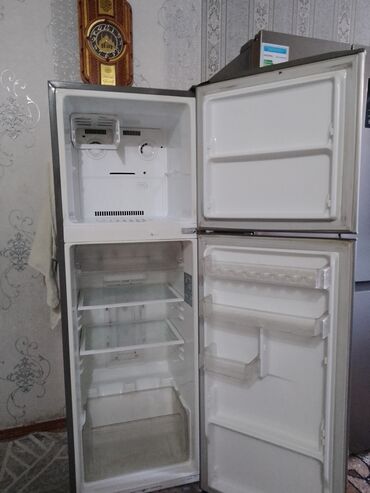новая бытовая техника: Холодильник LG, Двухкамерный, De frost (капельный)