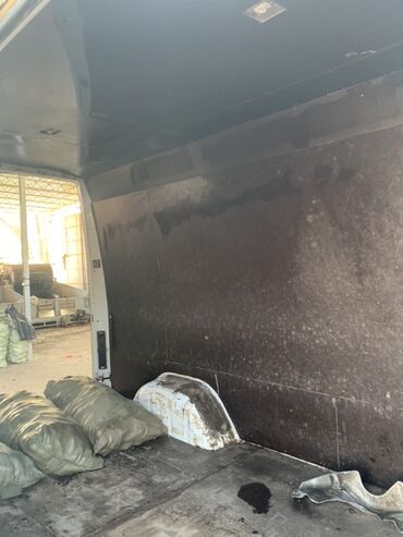 Mercedes-Benz: Mercedes-Benz Спринтер: 2002 г., 2.2 л, Механика, Дизель, Фургон — 8