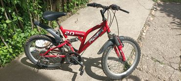 Bicikli: Dečji bicikl u super stanju za decu do 10 god.Nove kocnice,sajle i
