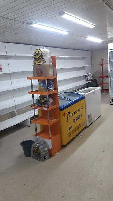 сдаю место на рынке: Магазин, Отдельностоящий магазин, 40 м² Действующий, С оборудованием, С ремонтом — 4