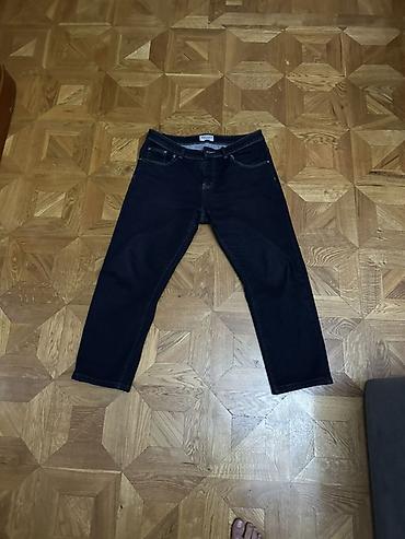 flared jeans: Мужские джинсы, темно‑синего (индиго) цвета, классический — 2