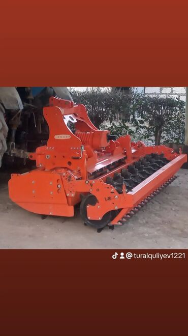 traktor mtz 1221: Rotovatorlar