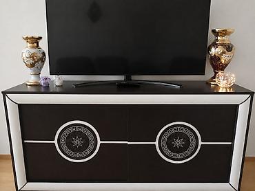 Ev üçün mebel: TV stendi və saxlama dolabı Uzunluq: 1.70, En: 85, Dərinlik: 44sm - — 1