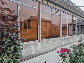 Пластиковые окна на заказ: Пластиковое окно на заказ, Тип окна: Витражные, Фасадные, Балконные, Декоративные особенности: Фрамуга, Бесплатная установка, Без рассрочки — 9