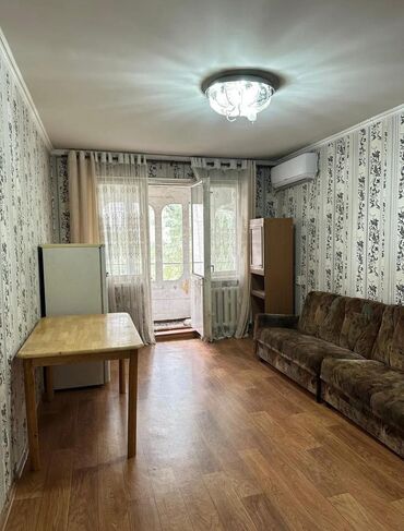 Продажа квартир: 2 комнаты, 43 м², 104 серия, 5 этаж, Старый ремонт