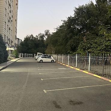 Батирлерди ижарага берүү: 2 бөлмө, 5-мкр Менчик ээси, Жаныбарлары жок, 3 айдан баштап, 6 айдан баштап, 1 жылдан баштап, Толугу менен эмереги бар — 2