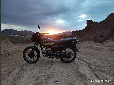 Мототехника: Классический мотоцикл Honda, 100 куб. см, Бензин, Взрослый, Б/у — 1
