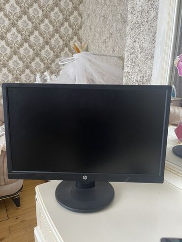 Kompüter və noutbuk aksesuarları: HP V214a monitoru HDMI girisi var