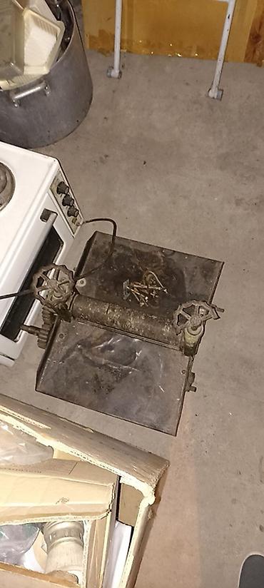 Çörəkbişirənlər: Məhsulların təsviri: 1) Taxta kofe/jurnal masası - Material: massiv — 21