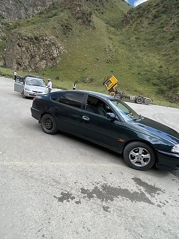 Транспорт: Toyota Avensis: 2002 г., 2 л, Автомат, Бензин, Седан — 6
