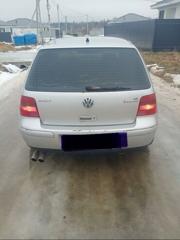 аренда машину: Volkswagen Golf: 2002 г., 1.3 л, Механика, Бензин, Хэтчбэк