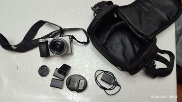 советский пленочный фотоаппарат ссср: Беззеркальная камера Sony Alpha A6000 в серебристом корпусе