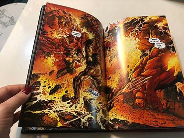 водный мир: Аквамен 5 книга Мальстрем
В отличном состоянии
Книга - комикс — 8