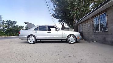 ручка w210: Литые Диски R 18 Комплект, отверстий - 5, Б/у — 7