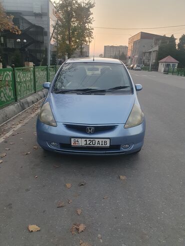 машина арзан баада: Honda Fit: 2002 г., 1.3 л, Вариатор, Бензин, Хетчбек