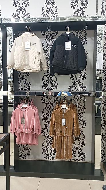 Стеллажи: Продается оборудование для бутика одежды качество шикарное — 3