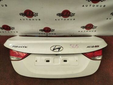 Решетки, облицовки: Крышка багажника Hyundai