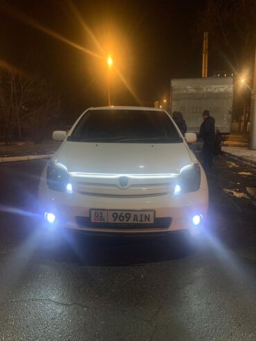 д 245 евро 2: Toyota ist: 2003 г., 1.5 л, Автомат, Газ