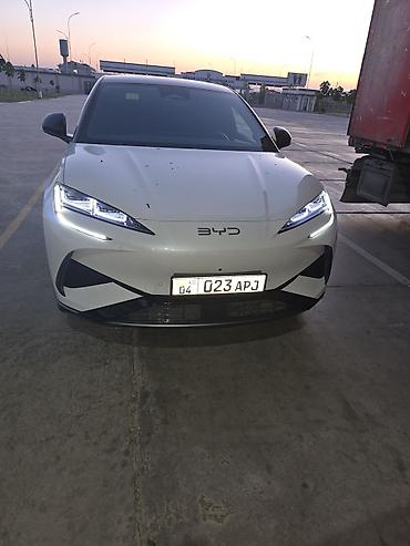 geely электромобиль: BYD Sea Lion 07: 2024 г., Электромобиль, Кроссовер — 1