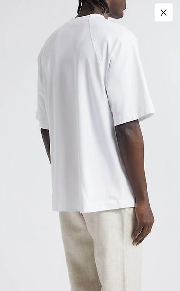 acne studio: Футболка JACQUEMUS оригинал S размер 
Один выход — 4