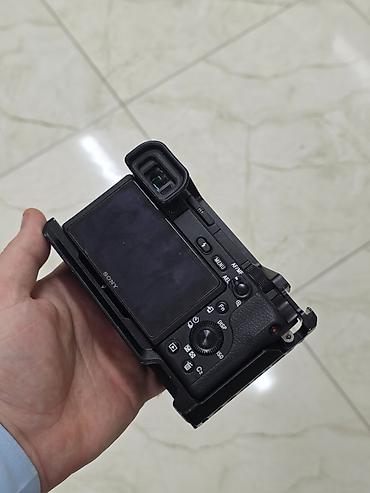 pişik şəkilləri çəkmək: Sony a6400 foto/video kamera – SmallRig cage ilə birlikdə — 3