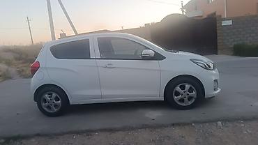 spark premier: Chevrolet Spark: 2019 г., 1 л, Вариатор, Бензин, Хэтчбэк — 4