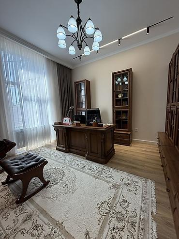 Продажа коттеджей и домов: 5 комнат, 300 м², 4 соток, Бишкек, Риэлтор — 23