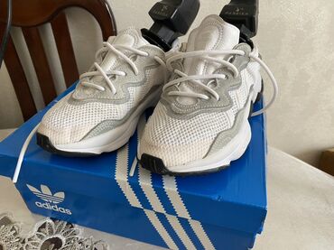 uşaq чешка: Krossovka, Uniseks, 35, Adidas