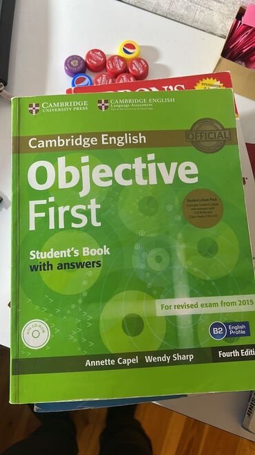 pocket book: Cambridge English student book, yenidir