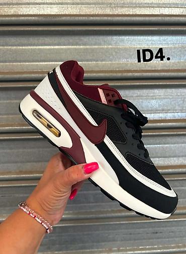 Ostalo: Nike Air Max
36-45
4100 din ❤️‍🔥
SS🖤⭐⭐ — 8