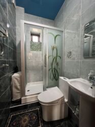 Продажа домов: Дом, 300 м², 6 комнат, Агентство недвижимости, Евроремонт at lalafo.kg — 13 Продажа домов: Дом, 300 м², 6 комнат, Агентство недвижимости, Евроремонт — 13