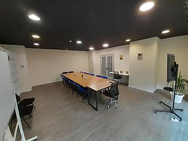 afreim evler: İcarəyə verilir 1 otaqlı ofis 42 m², Sahil m. Daha 7 şəklə bax — 3