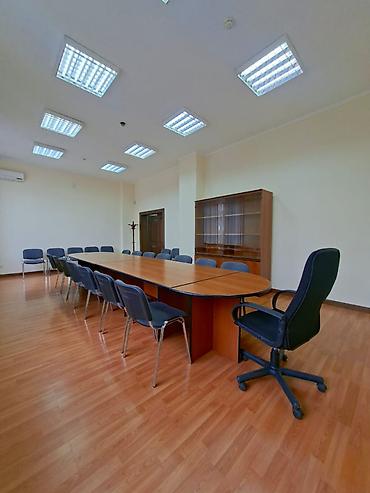 Сдаю Офис целиком: Банковское отделение, Колл-центр, IT-компания, 300 м², С ремонтом, С отдельным входом, С отдельным санузлом, С парковкой