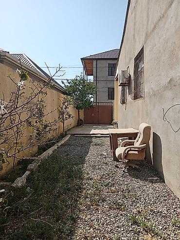 Qonaq otağı dəstləri: Klassik üslubda qonaq otağı dəsti Mebel komplekti: - 3 nəfərlik geniş — 22