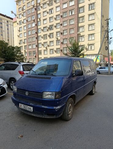 срочно в связи с переездом: Volkswagen Transporter: 1992 г., 2.4 л, Механика, Дизель, Бус