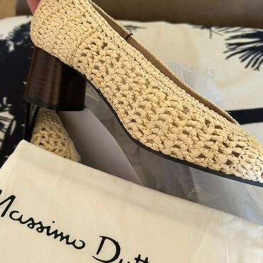 туфли новая не разу не одевала: Tuflilər, Massimo Dutti, Ölçü: 41, Yeni