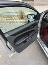 Ford: Ford Focus: 2007 г., 1.8 л, Механика, Бензин, Хэтчбэк — 9