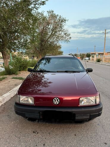авто сиденья бу бишкек: Volkswagen Passat: 1993 г., 1.8 л, Механика, Бензин, Седан