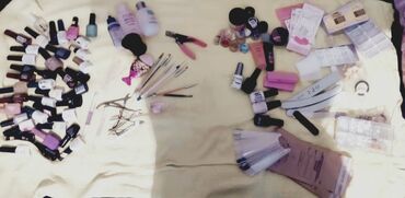 Инструменты и тележки для инструментов: Продаётся!!! профессиональный набор для маникюра •Лампа — 4