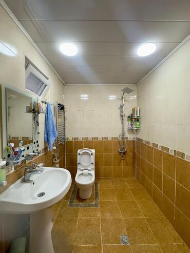 Uzunmüddətli kirayə mənzillər: Çağiriş Məntəqəsinin Yanında Ev Əşyalar Bəzilirini Saxlamaq Qiymətdə -da lalafo.az — 4 Uzunmüddətli kirayə mənzillər: Çağiriş Məntəqəsinin Yanında Ev Əşyalar Bəzilirini Saxlamaq Qiymətdə — 4