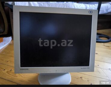 benq e700 lcd monitor: Ofis islerinde cox yaxsidir.Hec bir problemi yoxdur real alicilar
