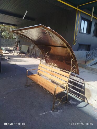 Садовые зонты: Скамейка с навесом 15000сом скамейка с подлокотник 6500 — 17