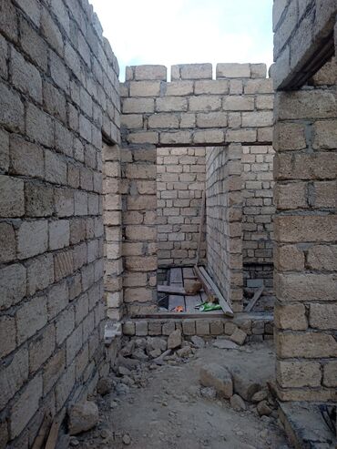 Həyət evləri və villaların satışı: Kürdəxanida İl marketə 500-600 metr mesafede yerlesen 2sotda, 110kv. — 6