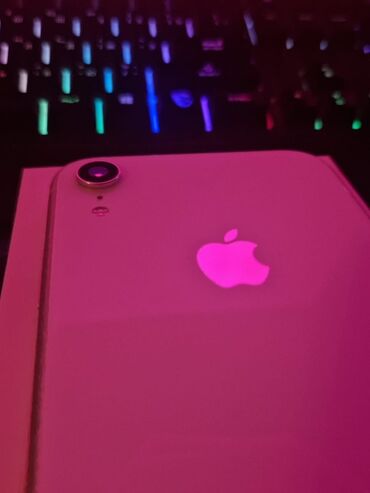 Apple iPhone: IPhone Xr, Б/у, 128 ГБ, Белый, Коробка — 4