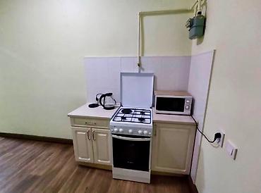 red centr: 2 комнаты, 58 м², Госрегистр Сталинка, 1 этаж, Косметический ремонт — 4