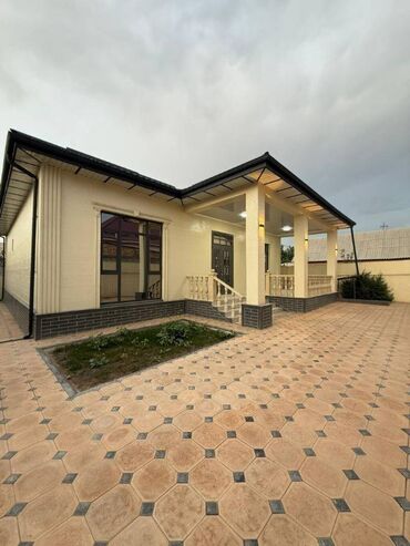 меняю квартиру на дом в бишкеке: Дом, 140 м², 5 комнат, Риэлтор, Дизайнерский ремонт