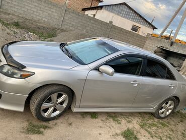 sym: Toyota Camry: 2010 г., 2.5 л, Автомат, Бензин