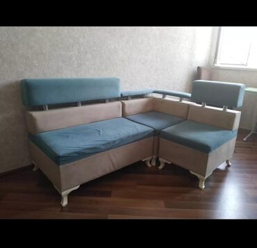 quxna divanı: Divan