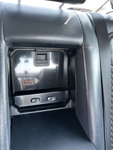 Mercedes-Benz: Mercedes-Benz E-Class: 2001 г., 3.2 л, Автомат, Бензиновая, Седан — 16